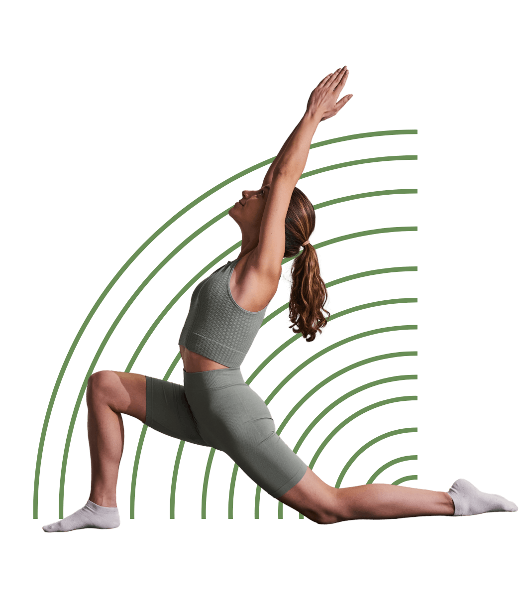 Profissional em pose de Pilates com os arcos da KURVA